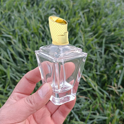 주문 병과 아부다비 국립 전시 센터 모양 자막 향기 캡 online manufacture