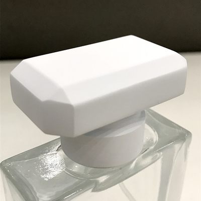 주문 고전적인 포장용으로 둥근 모양의 우아한 Zamak 향수 모자 online manufacture
