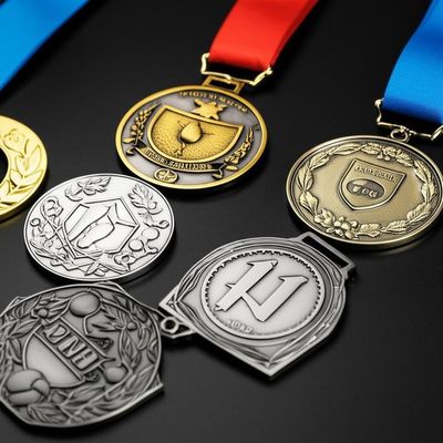 주문 Customized Design Metal Award Medal with 2mm Thickness and 7-10 Business Days Production online manufacture