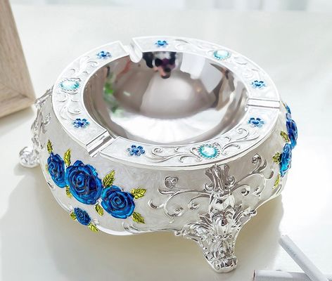 주문 4 밀리미터 선물 경품 아연 합금 담배 포도주 주머니 재떨이 online manufacture