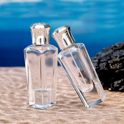 50ml 15 총검 향수병, 두꺼운 바닥, 다이아몬드 모양, 작은 사각형 바닥, 조각된 외부 덮개, 화장품 하위 봇